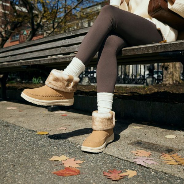 Camden Cuff Classic Cozy - Cognac